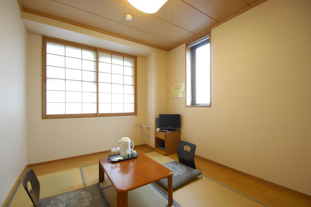Business Hotel Ekimae Hakodate Exterior foto