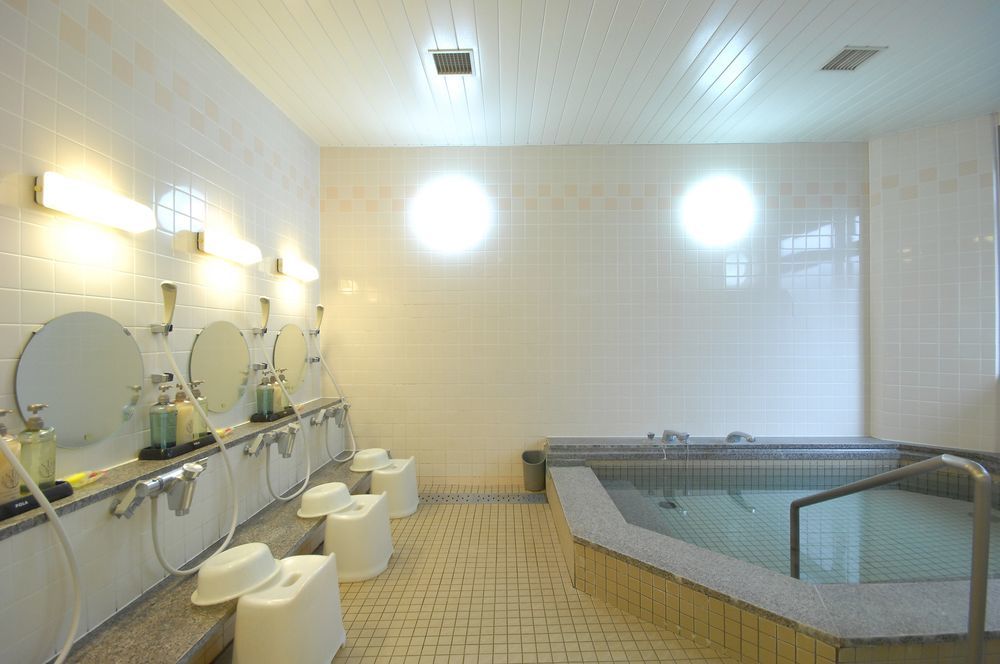 Business Hotel Ekimae Hakodate Exterior foto